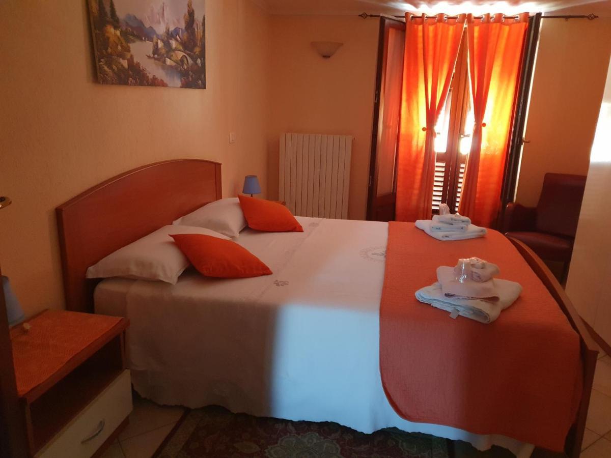 B&B Del Borgo มอนโดวี ภายนอก รูปภาพ